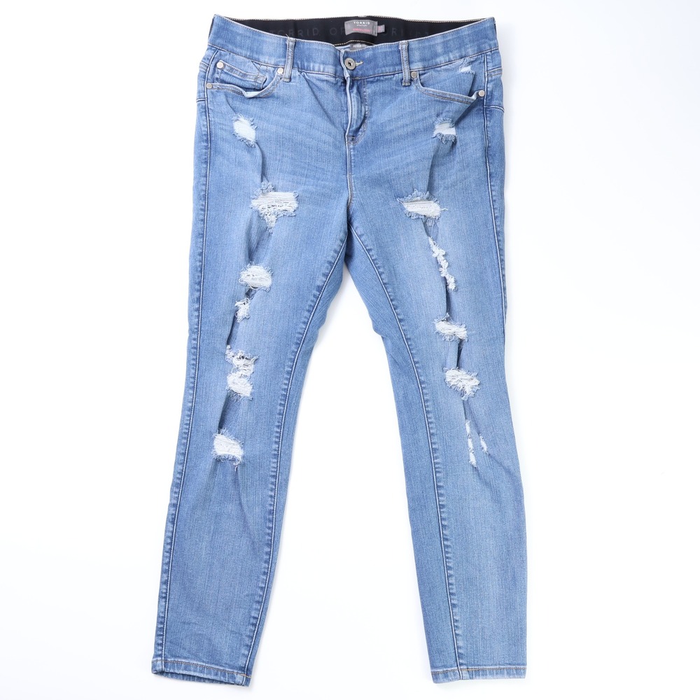 Torrid Bombshell Skinny Jeans 18R Light Wash Distressed Ripped Premium Stretch